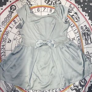 Silky short-sleeved mini dress